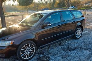 volvo v 50