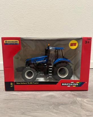 Modellino Trattore NEW HOLLAND T8.320 1:32