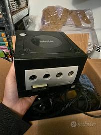 Nintendo GameCube Nera Funzionante + 2 Controller 