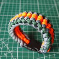 Bracciali paracord e microcord