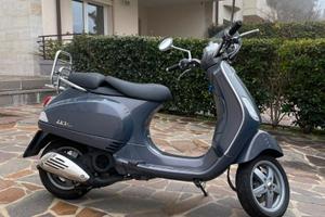 Piaggio Vespa LXV 125