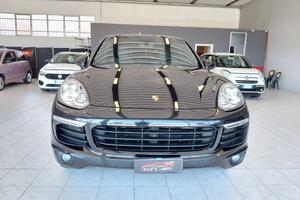 Porsche Cayenne 3.0 Diesel KM 157.000