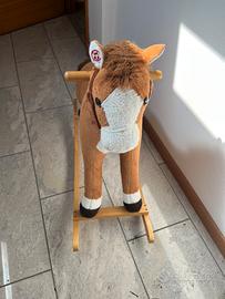 Cavallo a dondolo