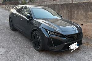 Peugeot 408 Ibrida