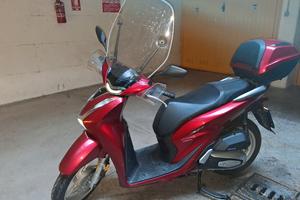 Scooter Honda SH150