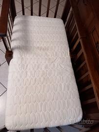 materasso lettino bambini 