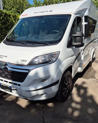 Camper / van sunlight v60