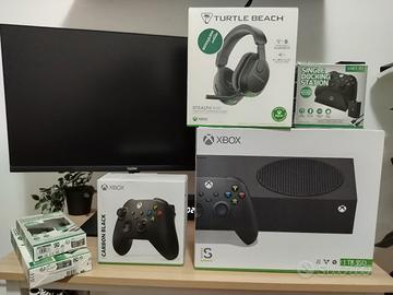 XBOX SERIES S 1T CON MONITOR E ACCESSORI 