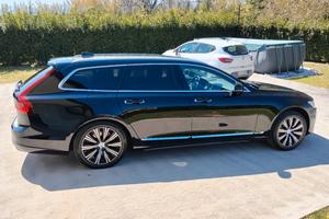 VOLVO V90 B4 INSCRIPTION Mild Hybrid (benzina) 