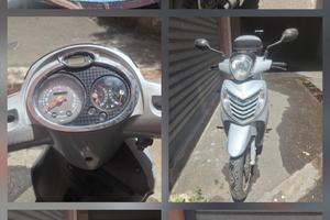 scooter Malaguti centro 160 cc anno 2008