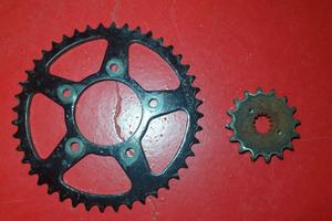 PIGNONE CORONA HONDA SHADOW VT 600