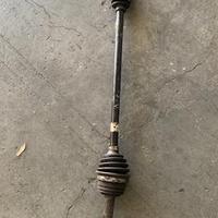 Semiasse dx Toyota aygó