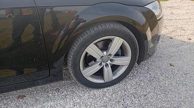 4 cerchi gommati Audi TT A3 17 gomme 245 45 17