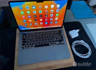 Apple MacBook Air Portatile