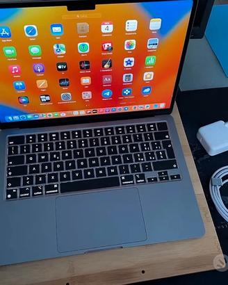 Apple MacBook Air Portatile
