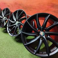 Cerchi Alfa Romeo Giulia 159 Giulietta Original 18