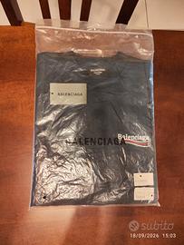 maglietta balenciaga unisex