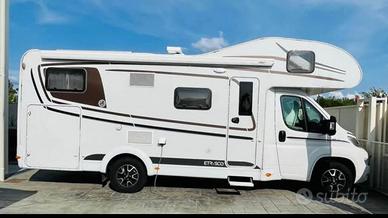 Mansardato Laika Etrusco 730 db