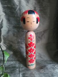 Kokeshi bambola giapponese vintage firmata 