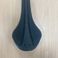 Sella Fizik Antares Versus Evo R1 Adaptive