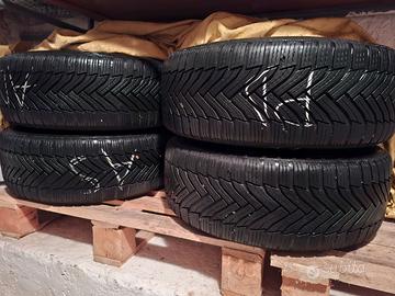4 gomme termiche michelin 225/45 R17