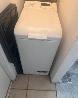 Lavatrice Electrolux RWT1062ELW