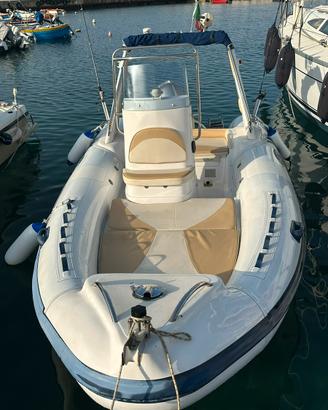 Gommone legar 5.30 motore honda 4t cv 75