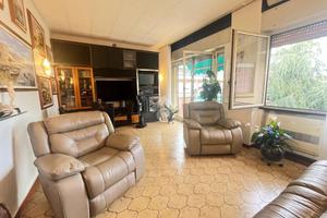 4 LOCALI A RAPALLO