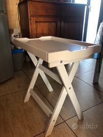 Tavolino bianco