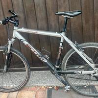 Mountain Bike Scott