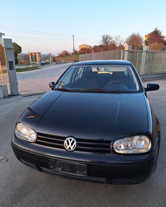 RICAMBI USATI AUTO VOLKSWAGEN Golf 4 Berlina ASZ D