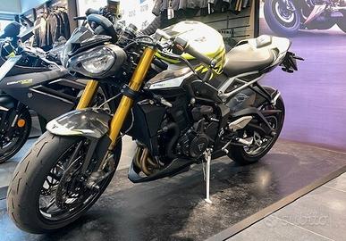 Triumph Street Triple 765 moto 2