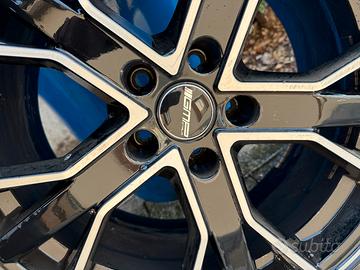 Cerchi in lega da 18 piu gomme invernali Micheline