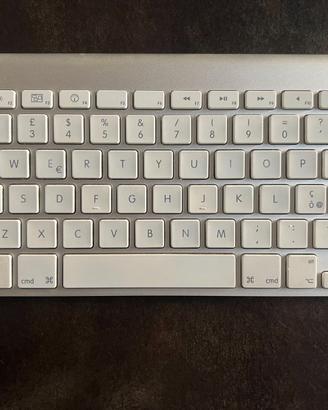 Apple Wireless Keyboard A1314 – Italiana 