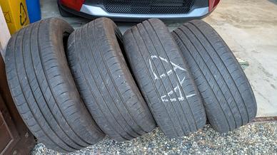 Goodyear performance 2  205/50 R17