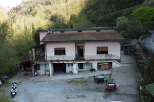 Casa Indipendente Bagni di Lucca [UM121GBVRG]