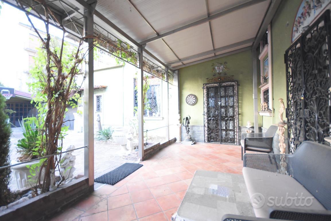 VILLA SINGOLA A SEREGNO - Vista 3