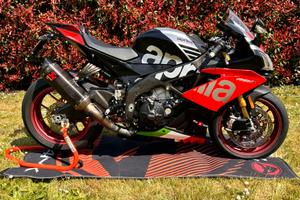 Aprilia RSV4 RF