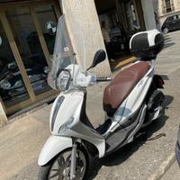 PIAGGIO Medley 150 ABS