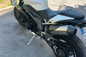 Triumph speed