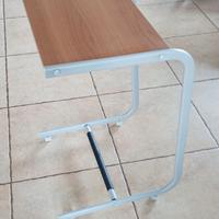 tavolino con ruote per camera da letto