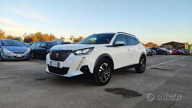 Peugeot 2008 PureTech 100 S&S Allure Pack