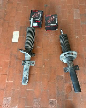 Ammortizzatori Ford transit custom 2021 e bulloni