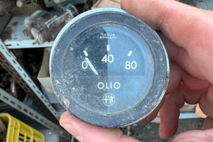 Manometro della pressione dell'olio Alfa Romeo