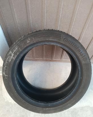 gomme Continental 225/45/17 V