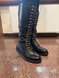 Stivali UNISEX in pelle, Tg.41, mai usati