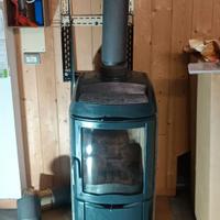 STUFA A LEGNA MODELLO J0TUL F 350