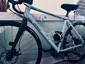 Bici da corsa TRIBAN rc120