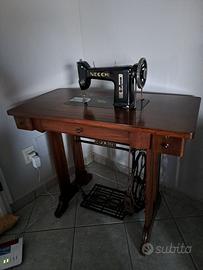 Macchina da Cucire Necchi