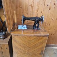 Macchina da cucire SINGER